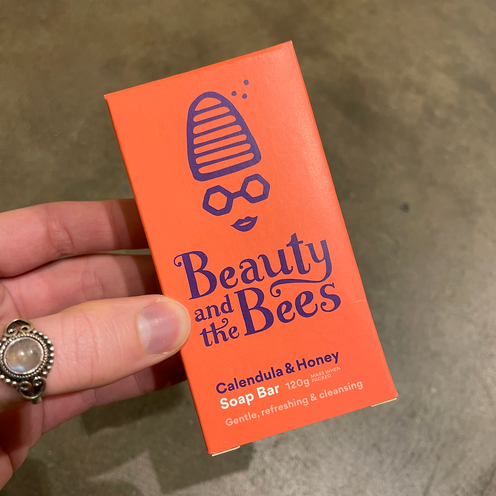 Beauty & the Bees Soap Bar 120 g Calendula Honey Tasmanian Teros